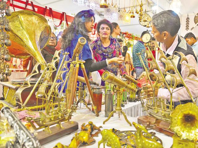 Along with Indian companies, exhibitors from Pakistan, Egypt and Afghanistan are showcasing their products at the expo.   (Sameer Sehgal/HT Photo) 