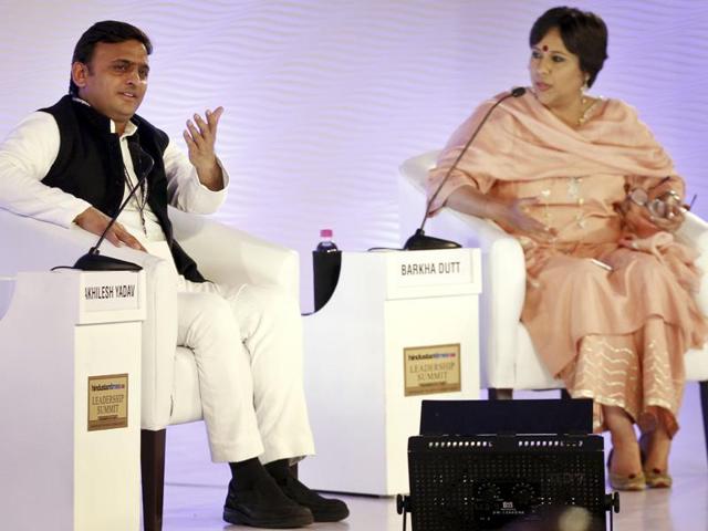 Chief minister of Uttar Pradesh Akhilesh Yadav in conversation with NDTV’s consulting editor Barkha Dutt at the Hindustan Times Leadership Summit, in New Delhi. (Hindustan Times)