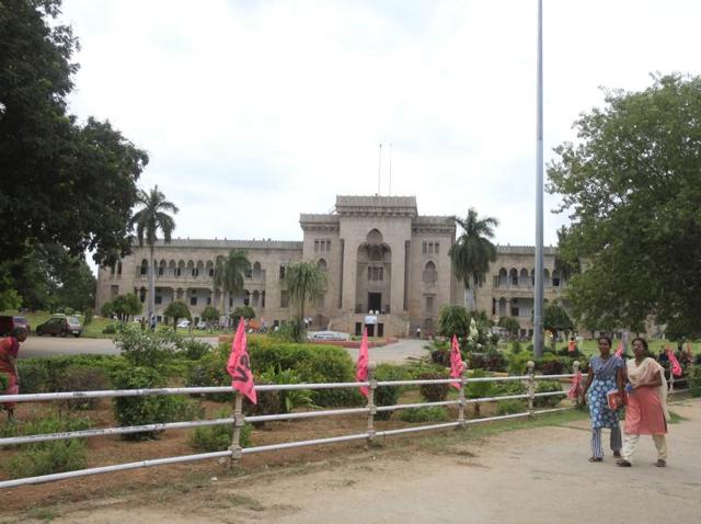Students walks in front of Arts college at Osmania University campus in Hyderabad.(Mint Photo) Students walks in front of Arts college at Osmania University campus in Hyderabad.(Mint Photo)