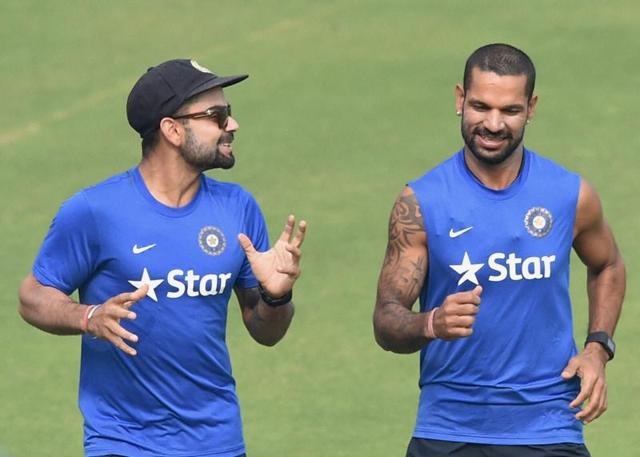 India cricket team captain Virat Kohli with Shikhar Dhawan during a practice sesion in New Delhi on Tuesday ahead of the 4th Test match.(PTI Photo)