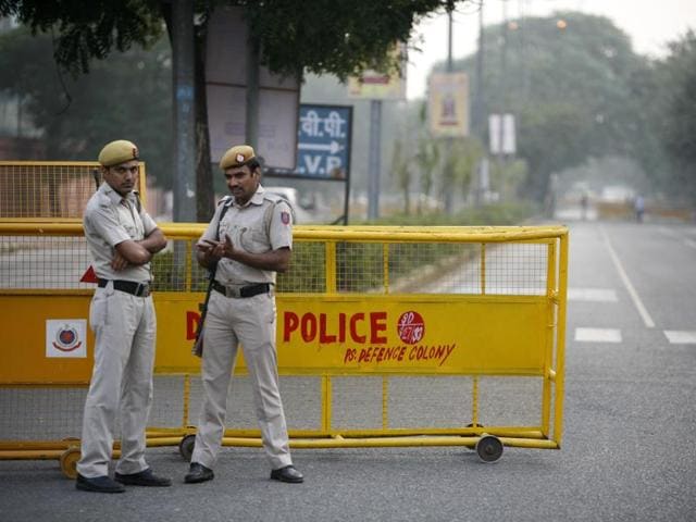 The Special Cell of Delhi Police unearthed the conspiracy after receiving an intelligence input about two suspected Lashkar-e-Taiba (LeT) operatives identified as Dujana and Ukasha. (Arun Sharma/HT Photo) The Special Cell of Delhi Police unearthed the conspiracy after receiving an intelligence input about two suspected Lashkar-e-Taiba (LeT) operatives identified as Dujana and Ukasha. (Arun Sharma/HT Photo)