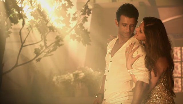 Sharman Joshi plays business tycoon Aditya Diwan in Hate Story 3. (YouTube) Sharman Joshi plays business tycoon Aditya Diwan in Hate Story 3. (YouTube)