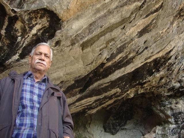 Archaeologist Dr Narayan Vyas in the backdrop of rock art sites in Spain. Vyas was in Spain for two weeks in October. (HT) Archaeologist Dr Narayan Vyas in the backdrop of rock art sites in Spain. Vyas was in Spain for two weeks in October. (HT)