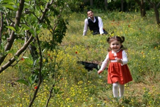 Noura Kevorkian’s 23 Kilometres is a tragic story of an Armenian man with end-stage Parkinson’s who makes his last road trip in the picturesque Bekaa Valley. Noura Kevorkian’s 23 Kilometres is a tragic story of an Armenian man with end-stage Parkinson’s who makes his last road trip in the picturesque Bekaa Valley.