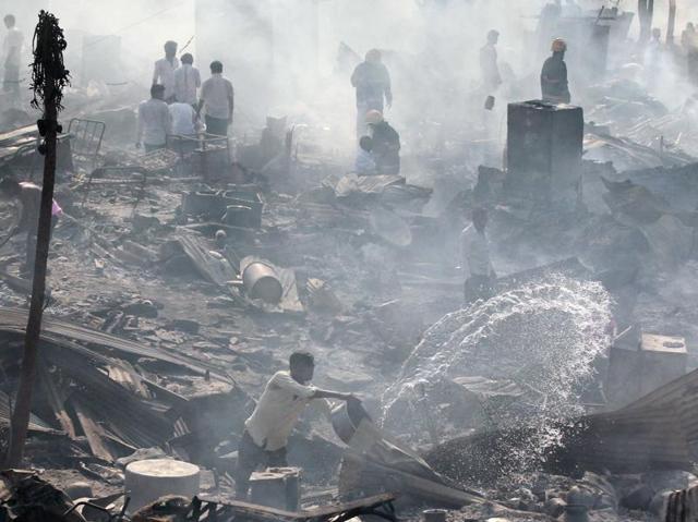 Anil Khope, a resident of the area, who was in his house when the fire broke out, said, “There was panic as people ran to save themselves.” (Pratham Gokhale/ HT Photo)