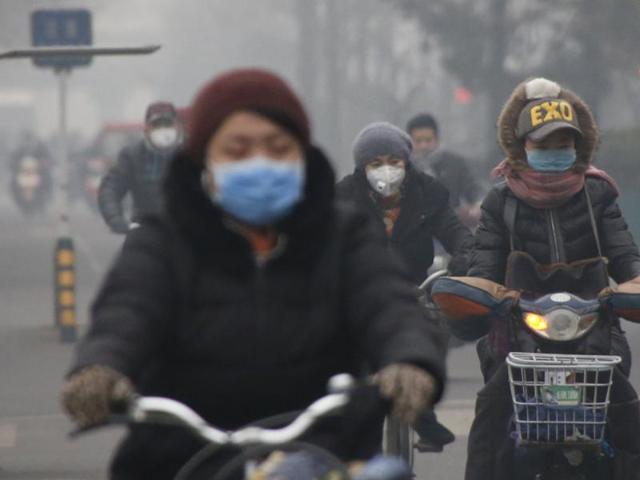 Beijing Smog First Ever Red Alert For Air Pollution Issued Hindustan Times 3691