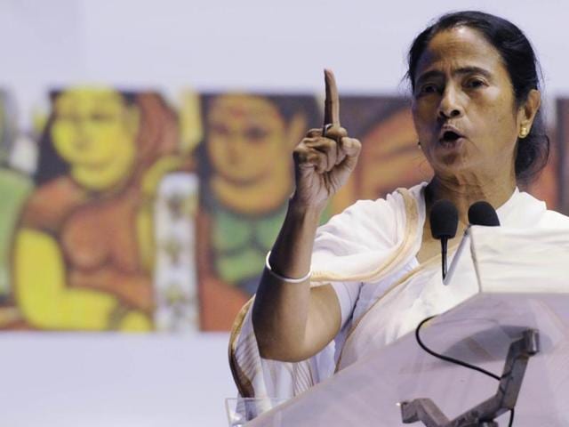 Bengal chief minister Mamata Banerjee reached Delhi on Monday. (Subhendu Ghosh/HT photo) Bengal chief minister Mamata Banerjee reached Delhi on Monday. (Subhendu Ghosh/HT photo)