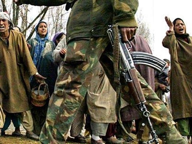 Manzoor Ahmad Khawaja, who works in 160 battalion of Territorial Army, was arrested on late Tuesday night, following complaints by family members of the missing persons. (HT Photo) Manzoor Ahmad Khawaja, who works in 160 battalion of Territorial Army, was arrested on late Tuesday night, following complaints by family members of the missing persons. (HT Photo)