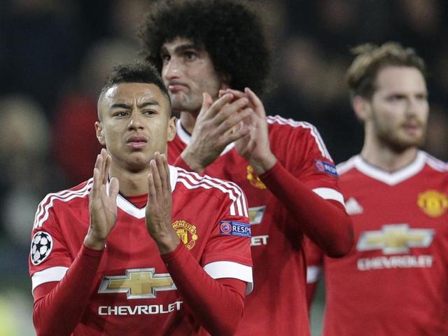 Manchester United players leave the pitch after their team was eliminated from the Champions League by losing 3-2 to Wolfsburg during the Champions League group B match between VfL Wolfsburg and Manchester United on December 8, 2015. (AP Photo) Manchester United players leave the pitch after their team was eliminated from the Champions League by losing 3-2 to Wolfsburg during the Champions League group B match between VfL Wolfsburg and Manchester United on December 8, 2015. (AP Photo)