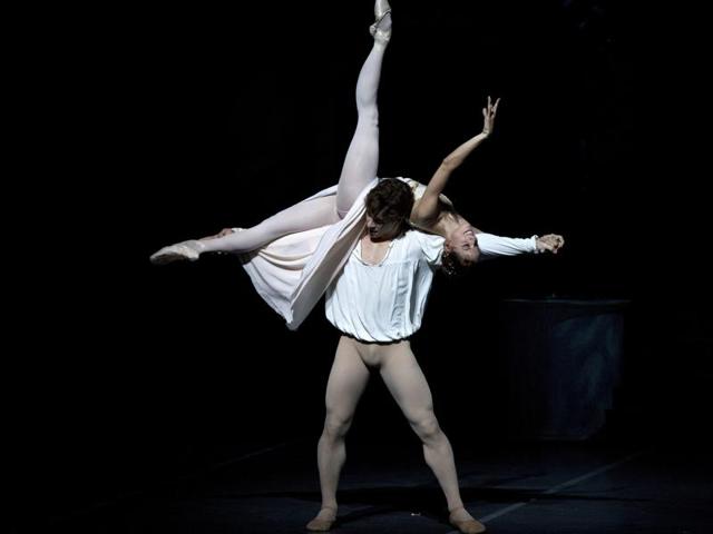 Carvalho and Riccetto in a sequence from the tragedy written by William Shakespeare. (AFP) Carvalho and Riccetto in a sequence from the tragedy written by William Shakespeare. (AFP)