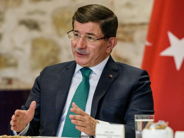 Turkish Prime Minister Ahmet Davutoglu speaks during a meeting with foreign media journalists, in Istanbul. (AFP Photo) Turkish Prime Minister Ahmet Davutoglu speaks during a meeting with foreign media journalists, in Istanbul. (AFP Photo)