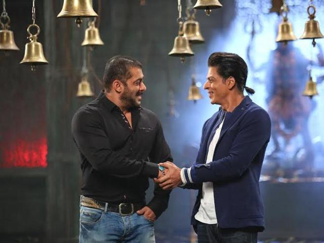 When SRK visits Bigg Boss 9, sparks will fly. (colors)