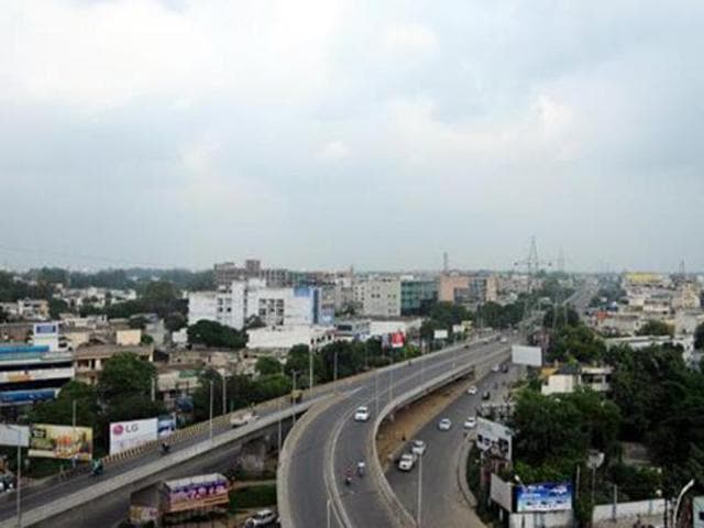 Punjab Government on Friday decided upon the consultants who would give final shape to the proposals for developing Amritsar, Ludhiana and Jalandhar as Smart cities.(HT Photo)