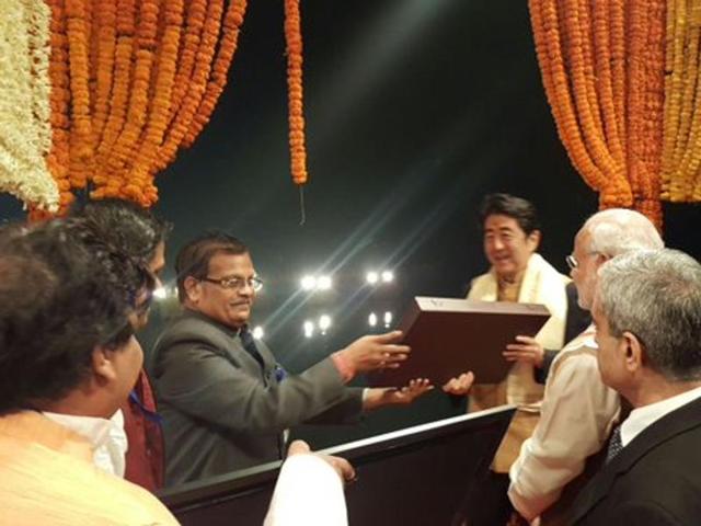 The two Prime Ministers take forward the Kyoto-Varanasi Partnership . (MEA INDIA) The two Prime Ministers take forward the Kyoto-Varanasi Partnership . (MEA INDIA)