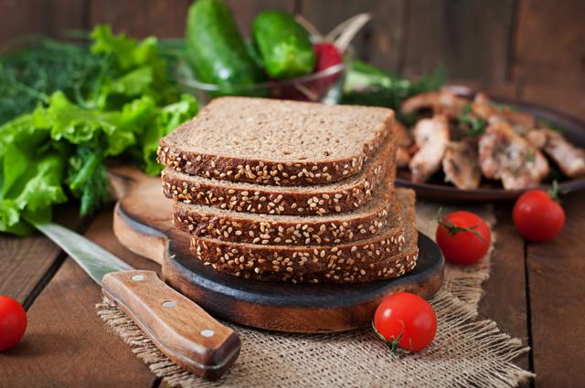 Those who ate whole grains noticed that their food took longer to pass through the intestines than those limited to wheat. (Shutterstock) Those who ate whole grains noticed that their food took longer to pass through the intestines than those limited to wheat. (Shutterstock)