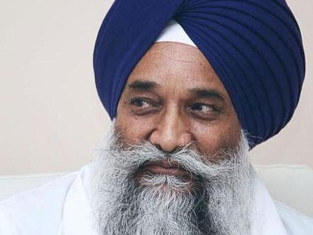 Akal Takht jathedar Giani Gurbachan Singh said, “We are facing an identity problem in the western world and are being associated with another community. ”(HT Photo)