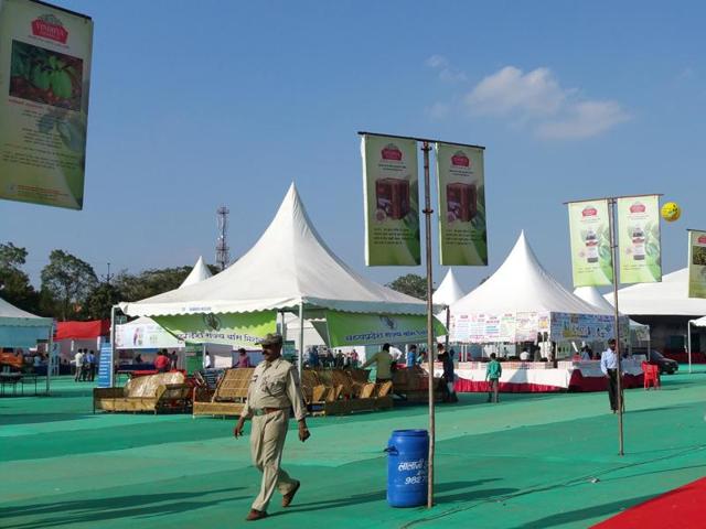 Herbal fair at Lal Parade ground in Bhopal on Monday .(HT photo)