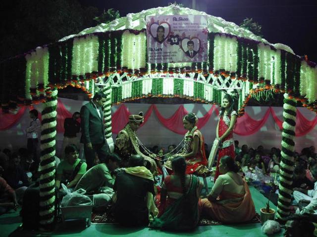 The girl, who refused to marry a man who failed to count beyond nine and answer mathematical questions on Tuesday last in Mainpuri district, got married to a high school pass bridegroom.(AP/Representational Image)