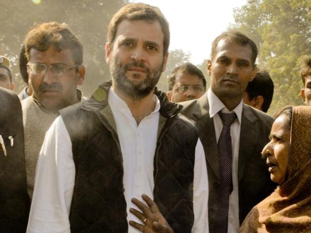 Congress vice president Rahul Gandhi on Monday visited the area where shanties were razed two days ago, leaving hundreds homeless, and pledged to raise the issue in Parliament. (Sonu Mehta/HT Photo) Congress vice president Rahul Gandhi on Monday visited the area where shanties were razed two days ago, leaving hundreds homeless, and pledged to raise the issue in Parliament. (Sonu Mehta/HT Photo)