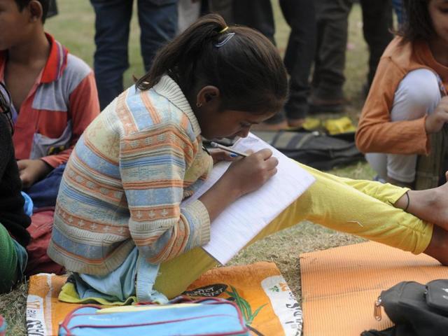 Textbooks for class 6 to 8 students in Jharkhand government schools will soon have chapters on witch-hunting and human trafficking. (Sunil Ghosh / HT photo)