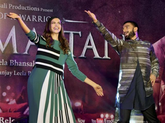 Ranveer Singh and Deepika Padukone danced to the tunes of Bajirao Mastani in the national capital recently where they promoted the upcoming film. (PTI)