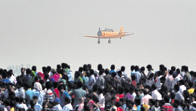 An Indian Air Force Harvard aircraft performs during the Air Force Day parade at the Air Force Station, Hindon, in Ghaziabad. (AFP Photo)