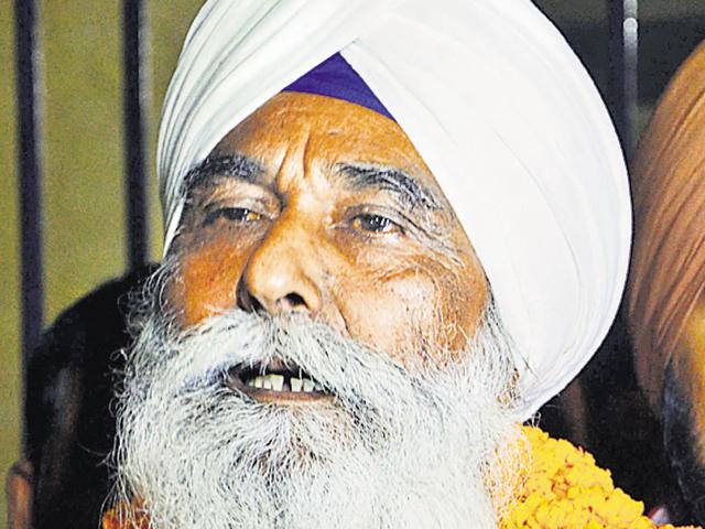 Former Sikh militant Waryam Singh outside Bareilly Central Jail on Thursday.(HT Photo) Former Sikh militant Waryam Singh outside Bareilly Central Jail on Thursday.(HT Photo)
