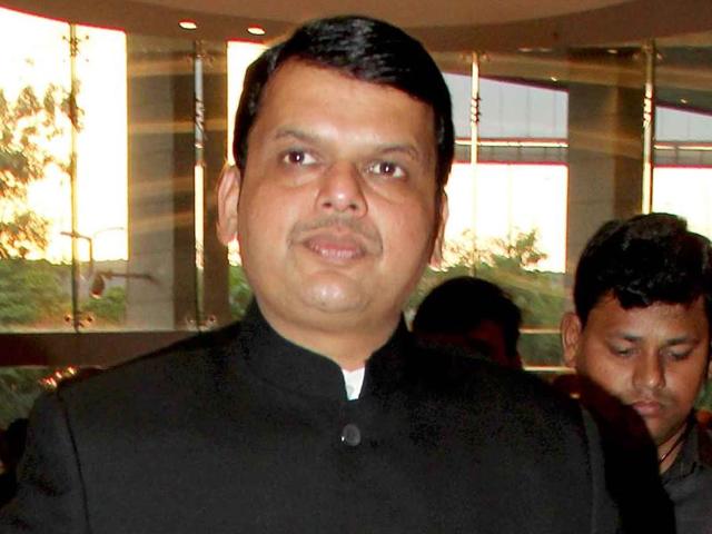 MLAs from Jalgaon stage a dharna demanding help for banana farmers on Wednesday.(Sunny Shende)