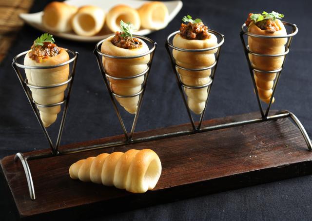 Paavbhaji Cones at 145, Kala Ghoda