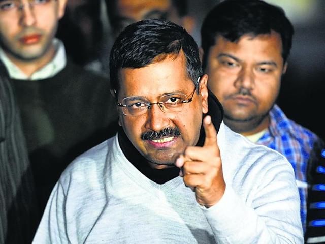 Delhi chief minister Arvind Kejriwal ratcheted up his attacks on finance minister Arun Jaitley, demanding in a series of tweets that he either quit or be sacked from his post over the allegations of corruption in the DDCA under him.(Sonu Mehta/HT Photo) Delhi chief minister Arvind Kejriwal ratcheted up his attacks on finance minister Arun Jaitley, demanding in a series of tweets that he either quit or be sacked from his post over the allegations of corruption in the DDCA under him.(Sonu Mehta/HT Photo)