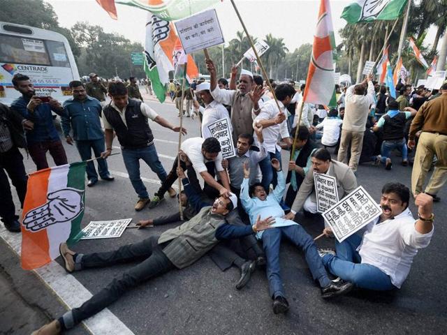 Congress workers stage protest against the central government regarding National Herald Case at Teen Murti in New Delhi. The Delhi high court granted bail to Congress president Sonia Gandhi and her son, Rahul, on Saturday. (PTI) Congress workers stage protest against the central government regarding National Herald Case at Teen Murti in New Delhi. The Delhi high court granted bail to Congress president Sonia Gandhi and her son, Rahul, on Saturday. (PTI)