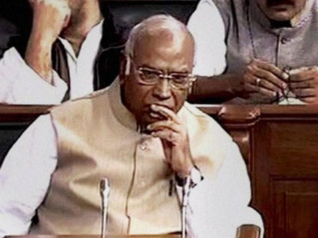Congress did not raise the DDCA issue in and outside Parliament on Thursday.(PTI File Photo) Congress did not raise the DDCA issue in and outside Parliament on Thursday.(PTI File Photo)