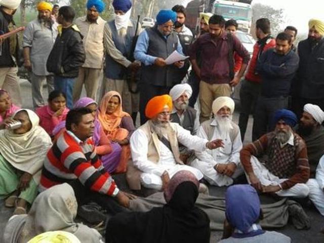 A transport company of an Akali leader mowed down a teenager at Makhu town, 60 km from Ferozepur, on Thursday. (HT Photo) A transport company of an Akali leader mowed down a teenager at Makhu town, 60 km from Ferozepur, on Thursday. (HT Photo)