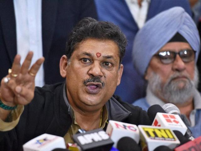 The Delhi government has decided to form a panel chaired by former solicitor general Gopal Subramanium to probe the affairs of the Delhi and District Cricket Association (DDCA).(PTI Photo)