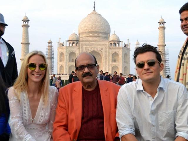Actor Orlando Bloom with former Samajwadi Party leader Amar Singh at the Taj Mahal in Agra, on Sunday.(IANS)