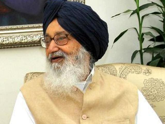 Punjab chief minister Parkash Singh Badal.(HT Photo) Punjab chief minister Parkash Singh Badal.(HT Photo)