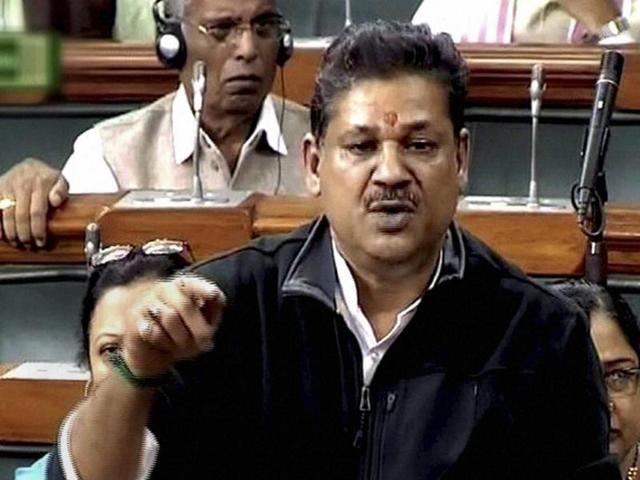 Azad not only defied party’s advice by going ahead with his Sunday press conference to put out more ‘evidence’ about corruption in city cricket body, he even demanded a time-bound SIT probe into the matter in Lok Sabha) (PTI) Azad not only defied party’s advice by going ahead with his Sunday press conference to put out more ‘evidence’ about corruption in city cricket body, he even demanded a time-bound SIT probe into the matter in Lok Sabha) (PTI)