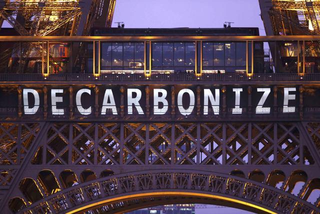 Investing in low-carbon energy also makes sound business sense: It boosts technology companies and promotes social entrepreneurship globally. (Reuters File Photo) Investing in low-carbon energy also makes sound business sense: It boosts technology companies and promotes social entrepreneurship globally. (Reuters File Photo)