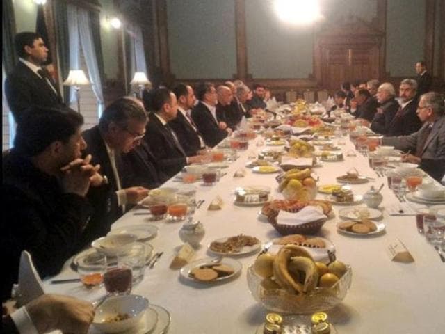 PM & Afghan President lead delegation level talks over breakfast at Dilkosha Palace 