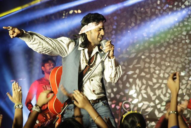 A still from Romeo and Juliet adaptation, Arshinagar. (Shree Venkatesh Films) A still from Romeo and Juliet adaptation, Arshinagar. (Shree Venkatesh Films)