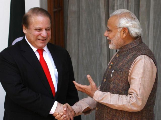 The Congress and the Aam Aadmi Party on Friday questioned Prime Minister Narendra Modi’s sudden decision to meet his Pakistani counterpart Nawaz Sharif.(Sanjeev Verma/Hindustan Times)