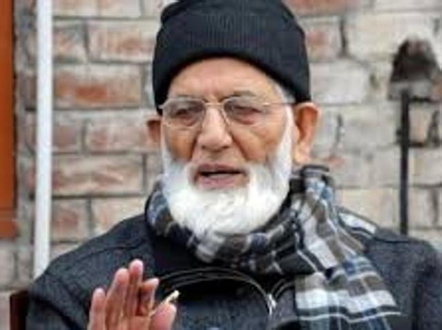 “I am always in favour of good relations between India and Pakistan, but this can only happen if the human problem of the people of Jammu and Kashmir is resolved (sic),” Syed Ali Shah Geelani, leader of the hardline Hurriyat faction, told reporters.(HT Photo)