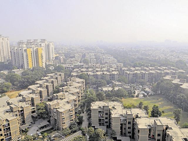 Land records, starting from 1957, will be available to citizens with all details such as owner’s name, location and mutation information, officials said.(Abhinav Saha/HT Photo)