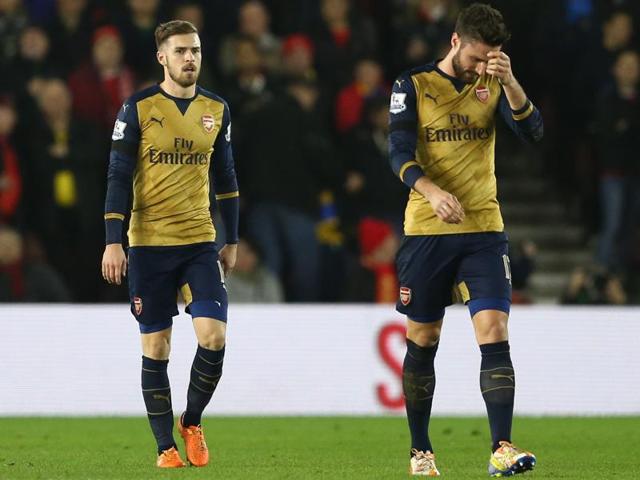 Epl Arsenal Thrashed 4 0 By Southampton Miss Out On Chance To Go Top Hindustan Times