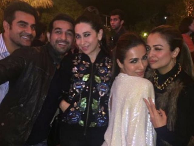 Guests at Salman Khan’s big birthday party at his Panvel farmhouse. Pictured here are his brother Arbaaz Khan, Karisma Kapoor and Malaika Arora Khan. (Twitter)