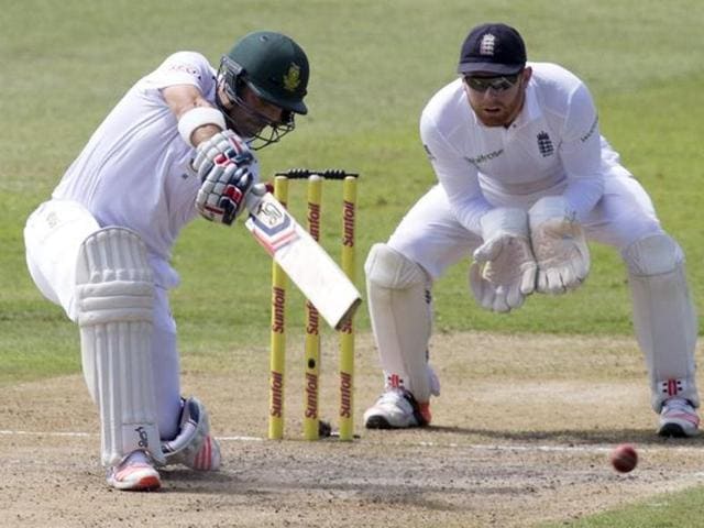 South Africa's Faf du Plessi is dismissed as the ball falls off the stumps during the second day's play in the first Test cricket match between South Africa and England at Kingsmead Stadium in Durban.(AFP Photo)