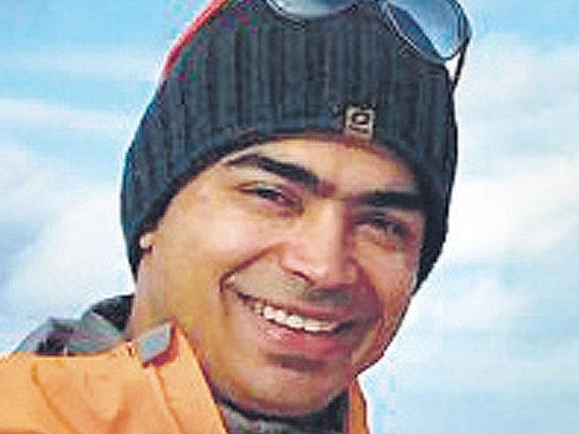 A file photo of Shiva Keshavan competing in the men's luge World Cup race.(AP Photo)