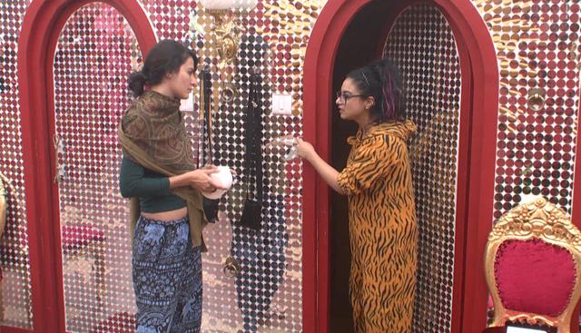 And sure as hell, she does get irritated. (Colors)