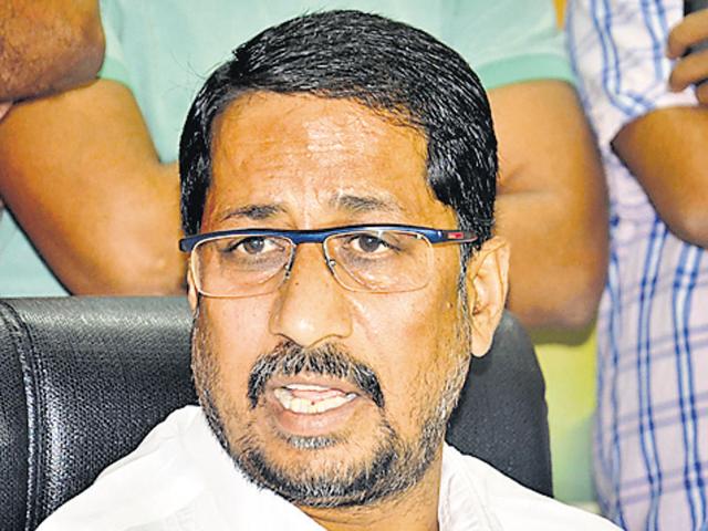 Minister for medical education and research Anil Joshi(HT File Photo) Minister for medical education and research Anil Joshi(HT File Photo)