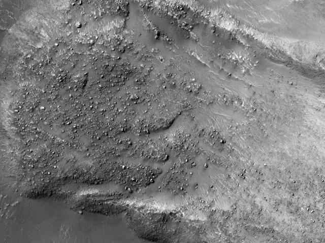 Nasa has released an image of a relatively fresh landslide on Mars (Photo courtesy: Nasa) Nasa has released an image of a relatively fresh landslide on Mars (Photo courtesy: Nasa)